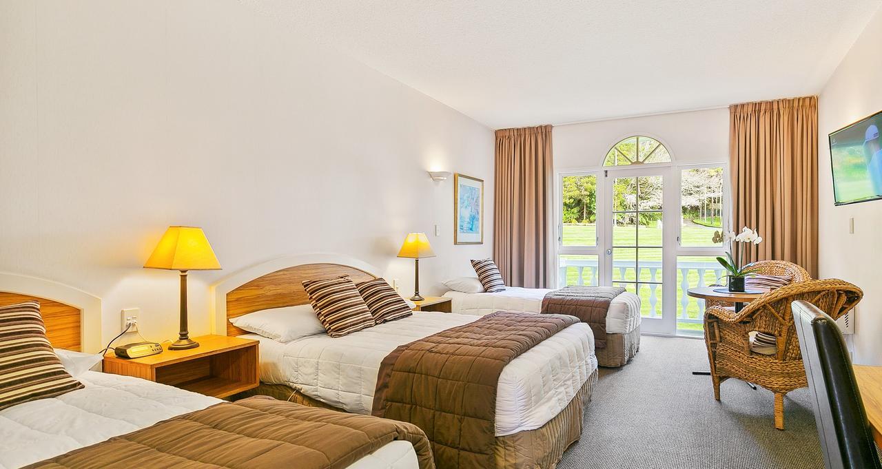 Wallaceville Motor Lodge Ъпър Хът Екстериор снимка