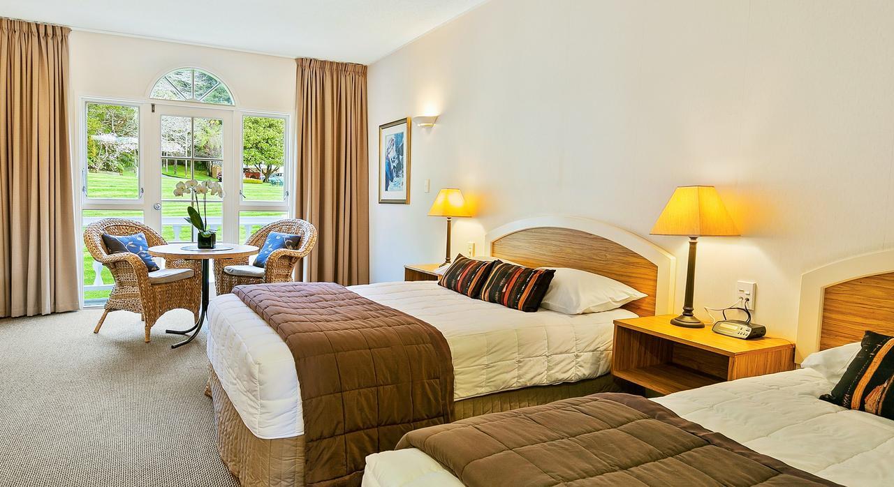 Wallaceville Motor Lodge Ъпър Хът Екстериор снимка